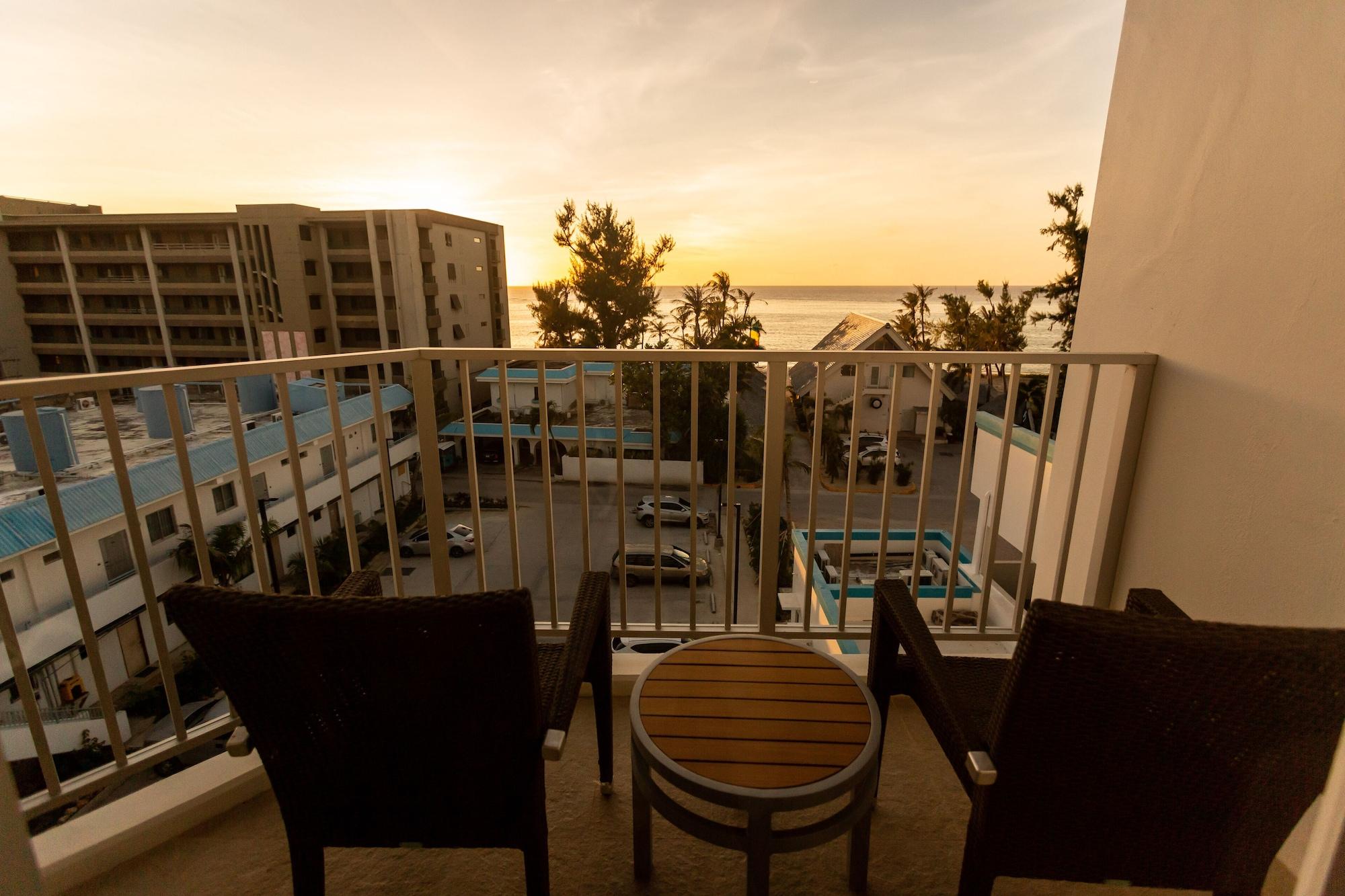 Surfrider Resort Hotel Saipan Dış mekan fotoğraf