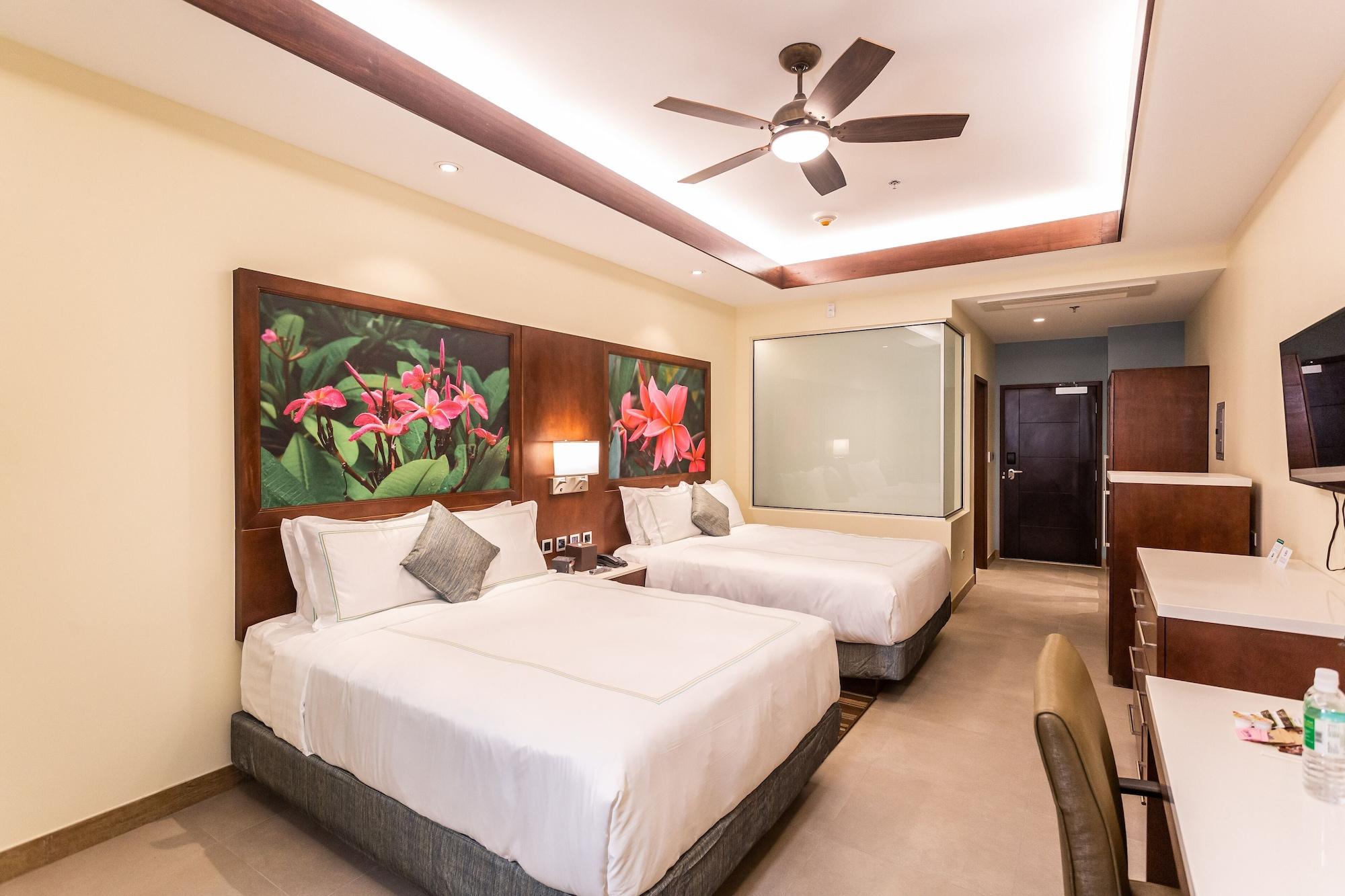 Surfrider Resort Hotel Saipan Dış mekan fotoğraf