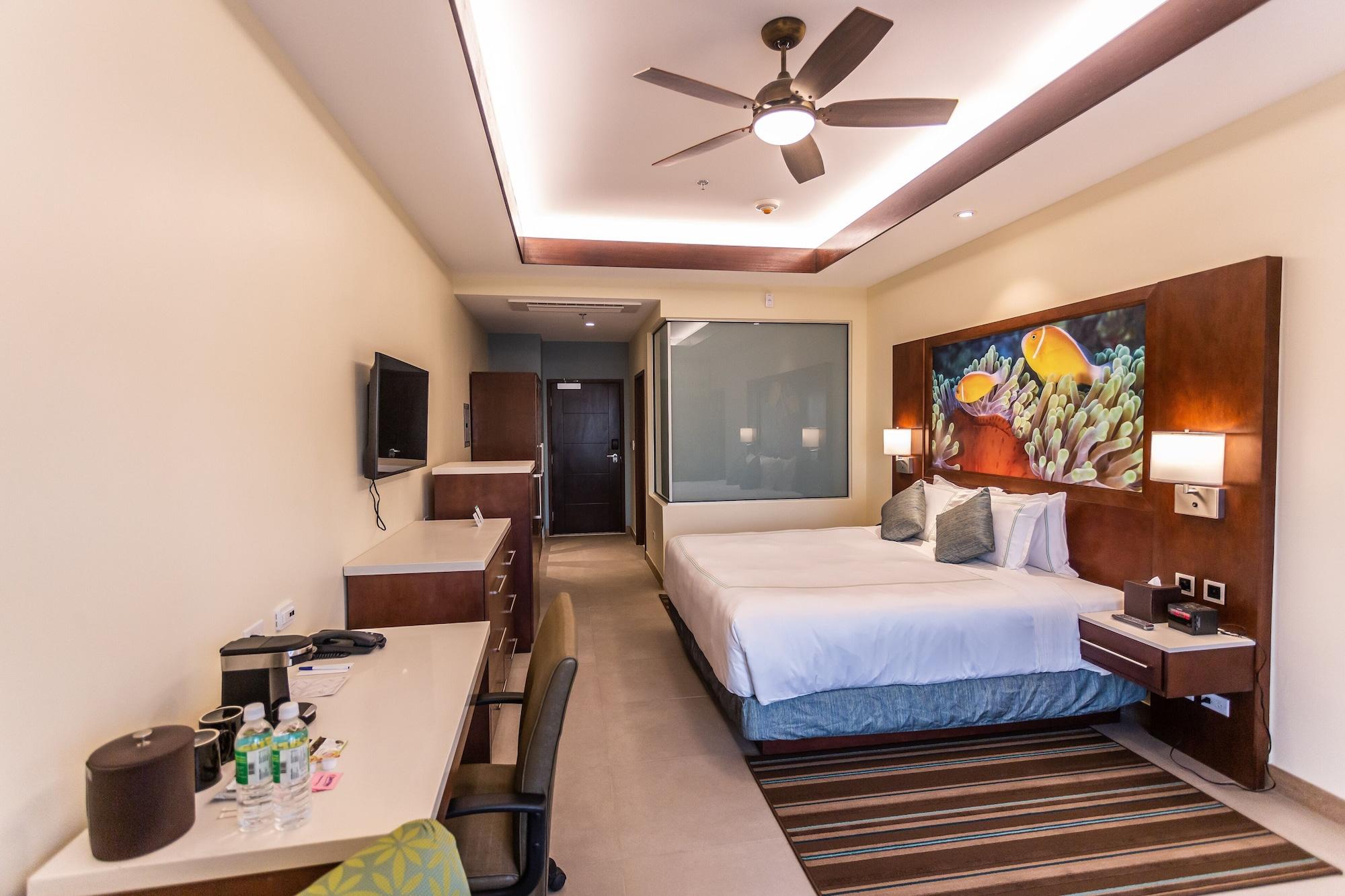 Surfrider Resort Hotel Saipan Dış mekan fotoğraf