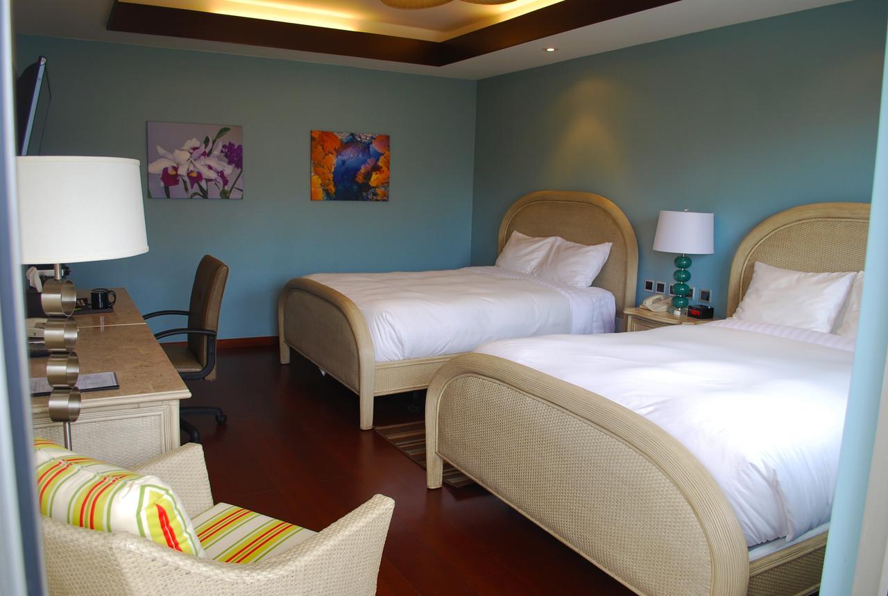 Surfrider Resort Hotel Saipan Dış mekan fotoğraf